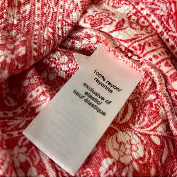 Maurices Red and White Floral Camisole Size XL - Picture 6 of 6